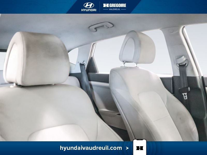 2016 Hyundai Tucson White Laval - photo #27