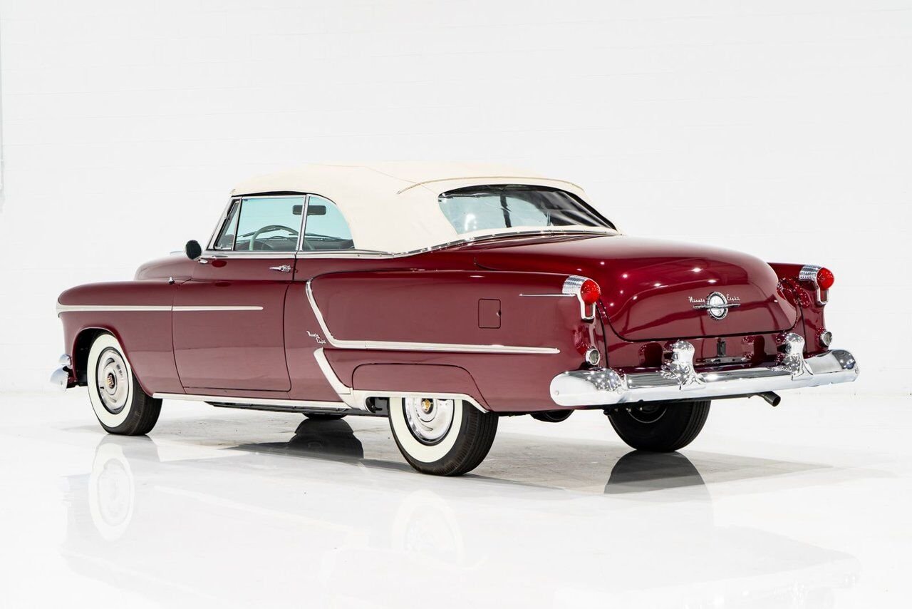 Oldsmobile 98 PRIX EN USD | Convertible Beautifully Presented from complete Restoration 1953 Rouge Montréal - photo #91