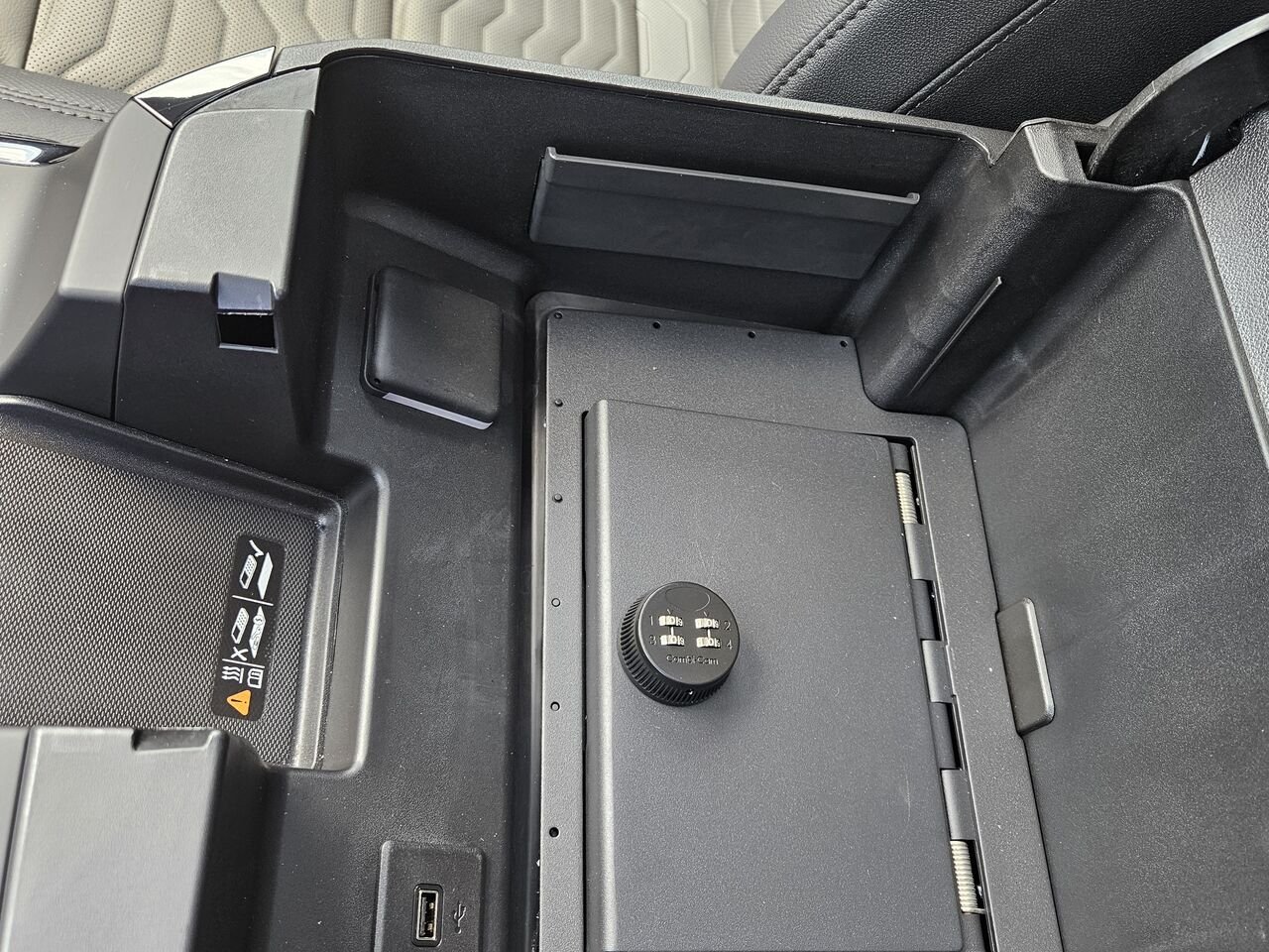 2026 Chevrolet Silverado 1500 ZR2 cabine multiplace 4RM 147 po Red Thetford Mines - photo #17