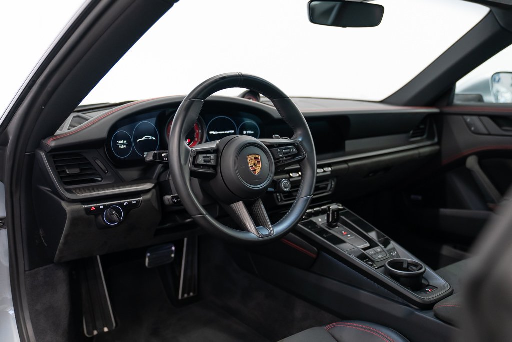 2022 Porsche 911 Carrera 4 GTS Coupe Silver Kirkland - photo #13