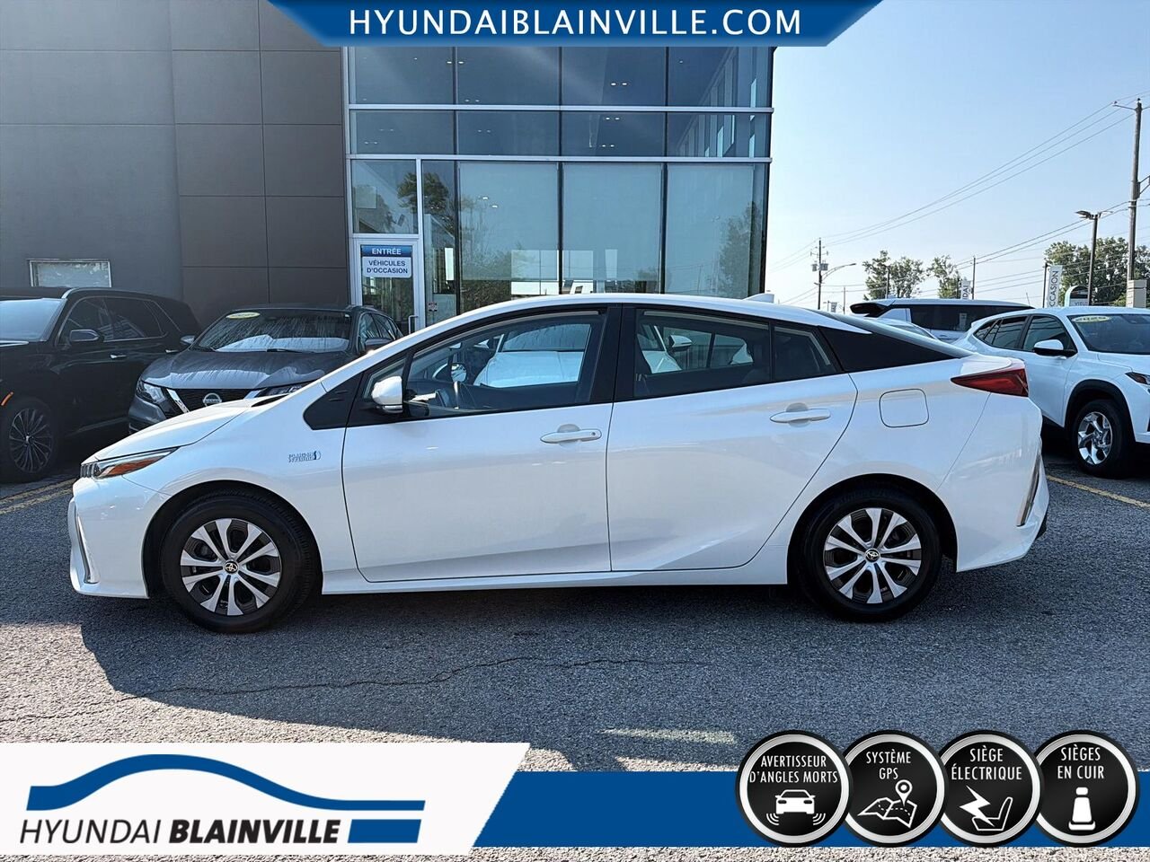 Toyota Prius Prime 2022 Blanc Blainville - photo #6