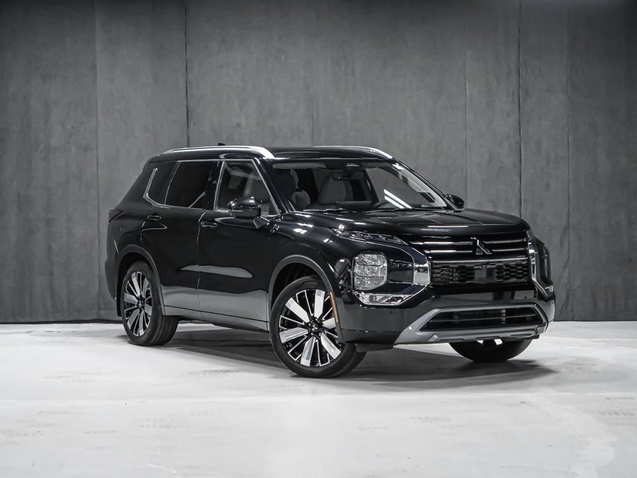 2026 Mitsubishi Outlander Black Diamond