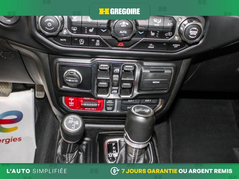 2022 Jeep Wrangler White Saint-Eustache - photo #25