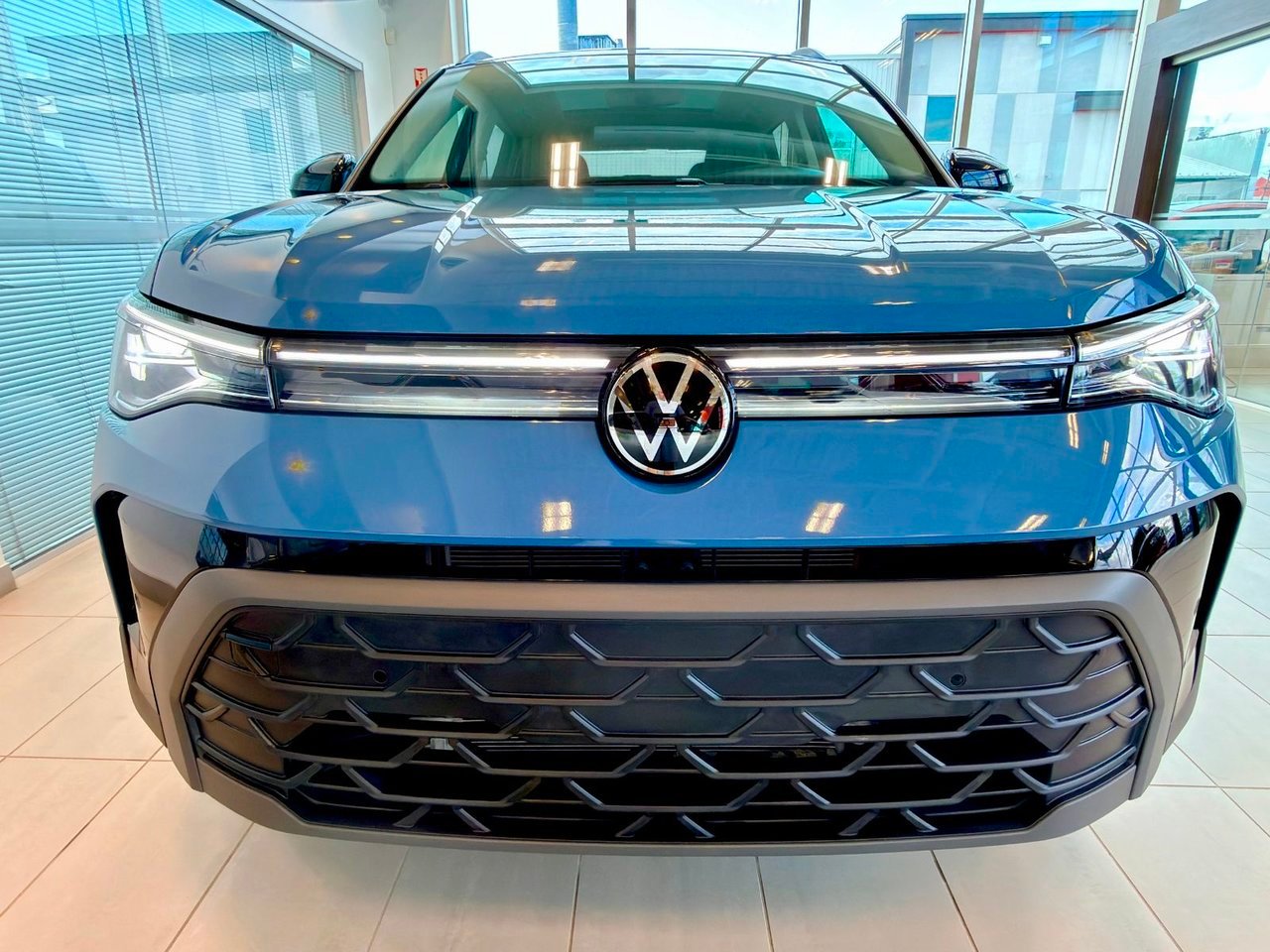 Volkswagen Taos 2026 Bleu Notre-Dame-des-Prairies - photo #6