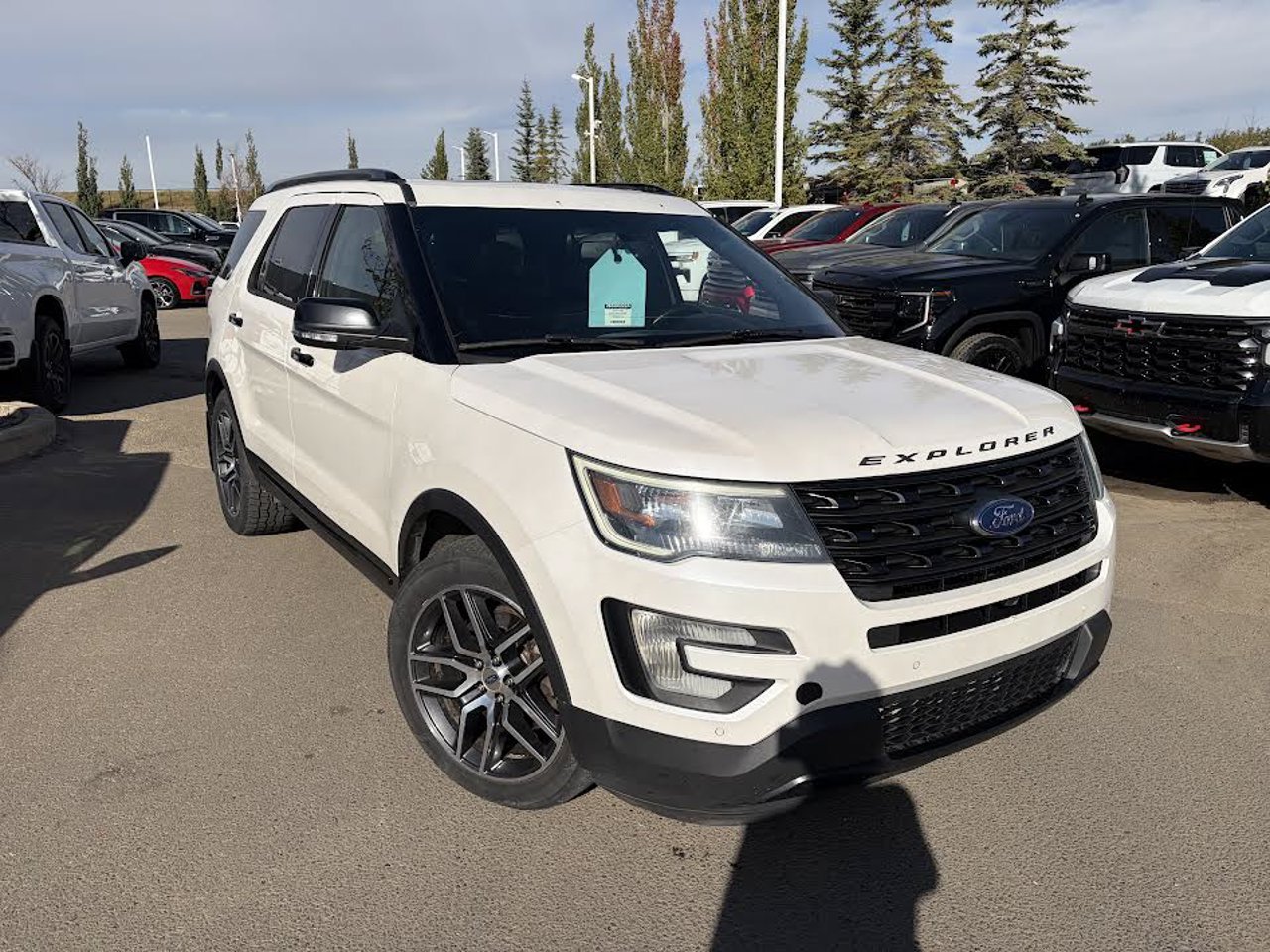 2016 Ford Explorer 4WD 4dr Sport White Sherwood Park - photo #1