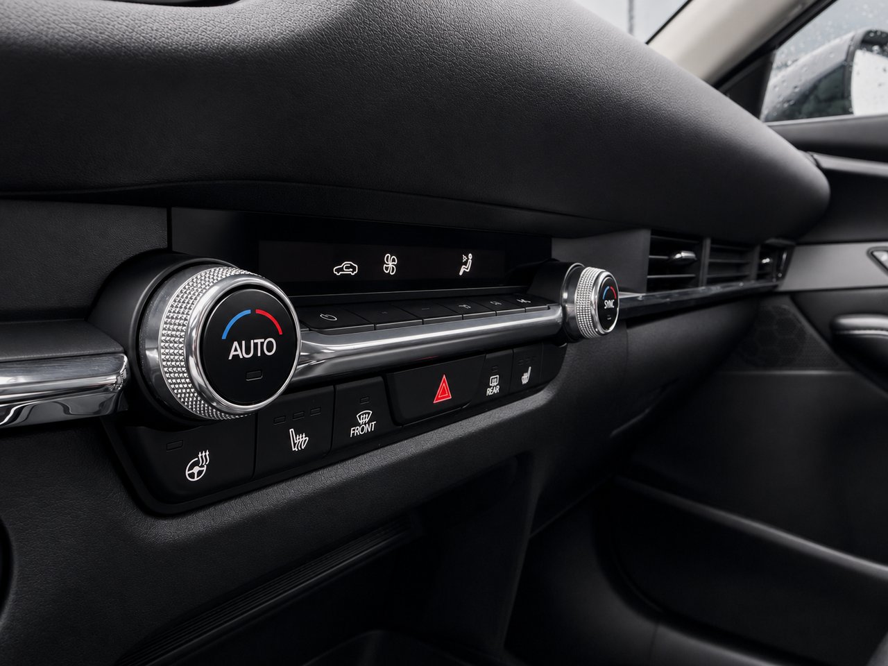 2023 Mazda CX-30 Black Châteauguay - photo #11