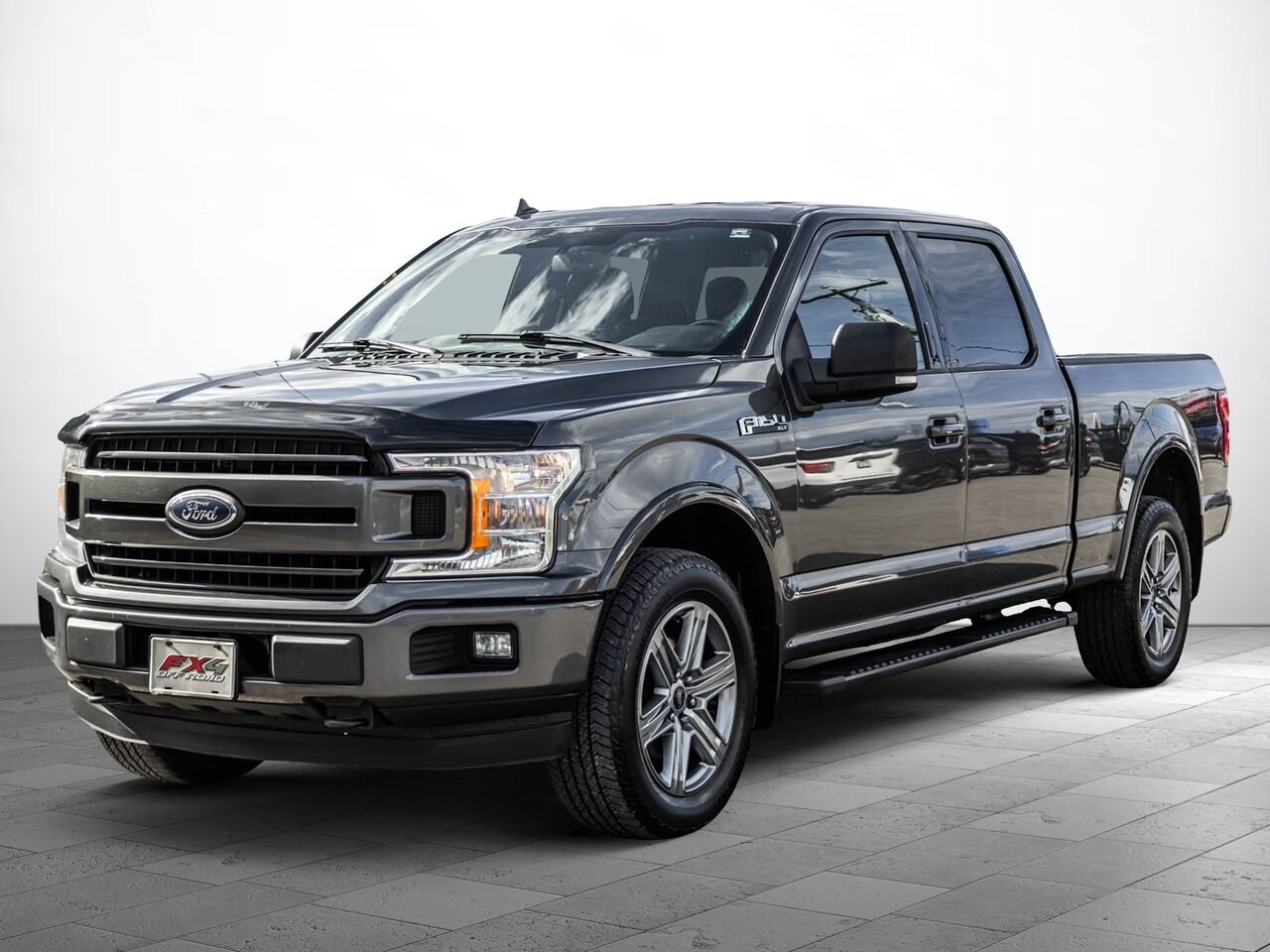 2018 Ford F-150 Grey Sainte-Julienne - photo #0