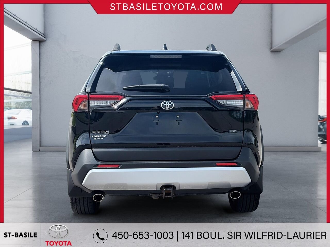 TOYOTA RAV4 2024 Noir minuit métallisé Saint-Basile-le-Grand - photo #3