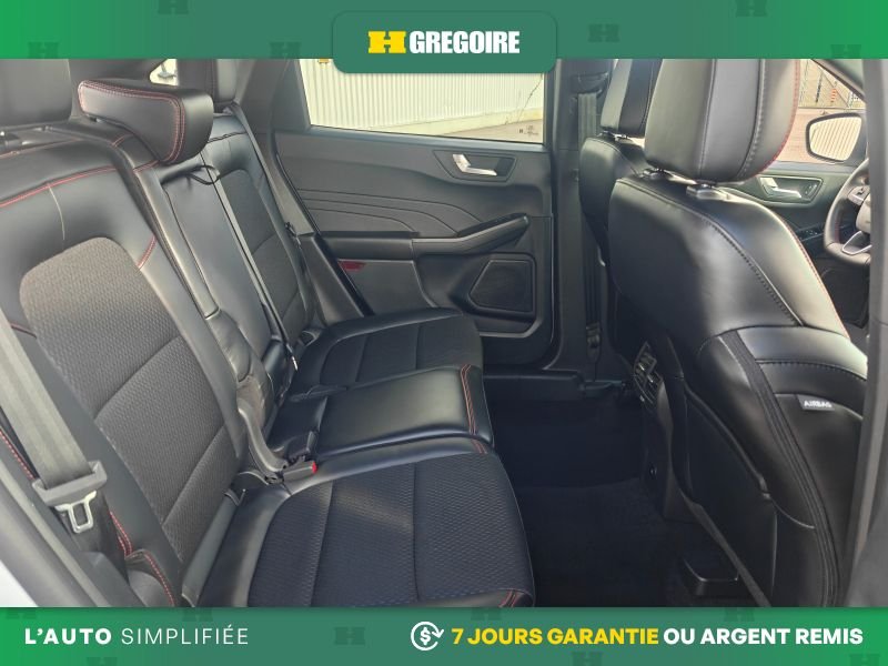 2025 Ford Escape Grey Laval - photo #22