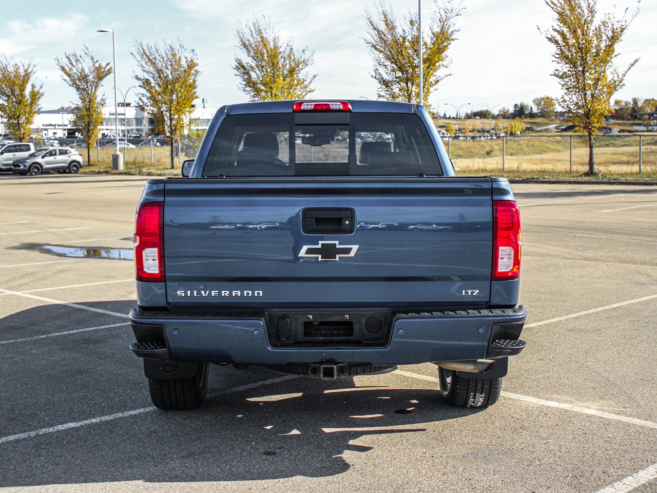2018 Chevrolet Silverado 1500 4WD Crew Cab 143.5 LTZ w/2LZ Blue Sherwood Park - photo #6