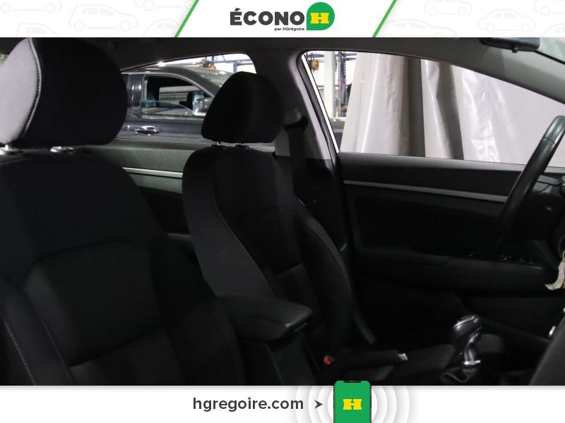 2018 Hyundai Elantra Black Saint-Eustache - photo #19