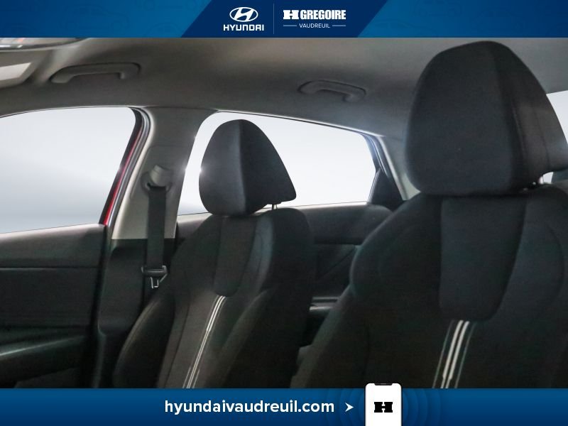 2021 Hyundai Elantra Red Saint-Eustache - photo #13