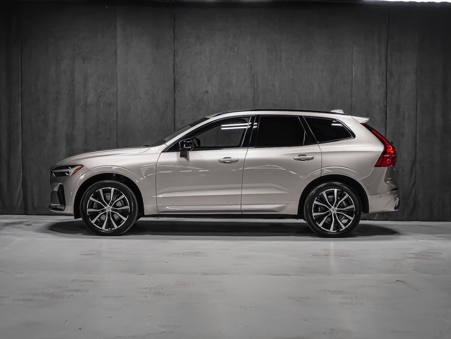 Volvo XC60 B6 PLUS DARK CLIMAT HARMAN KARDON 2023 Mauve