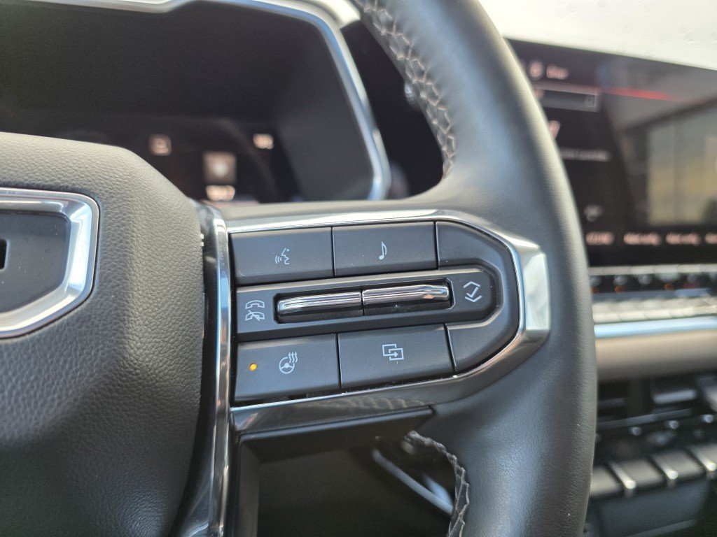 2025 GMC Canyon Denali Black Mont-Laurier - photo #27