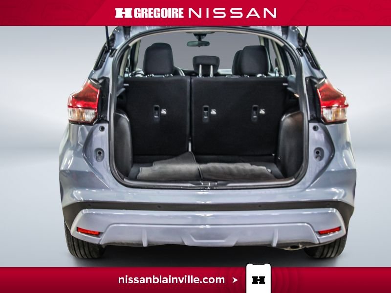 2024 Nissan Kicks Grey Blainville - photo #26