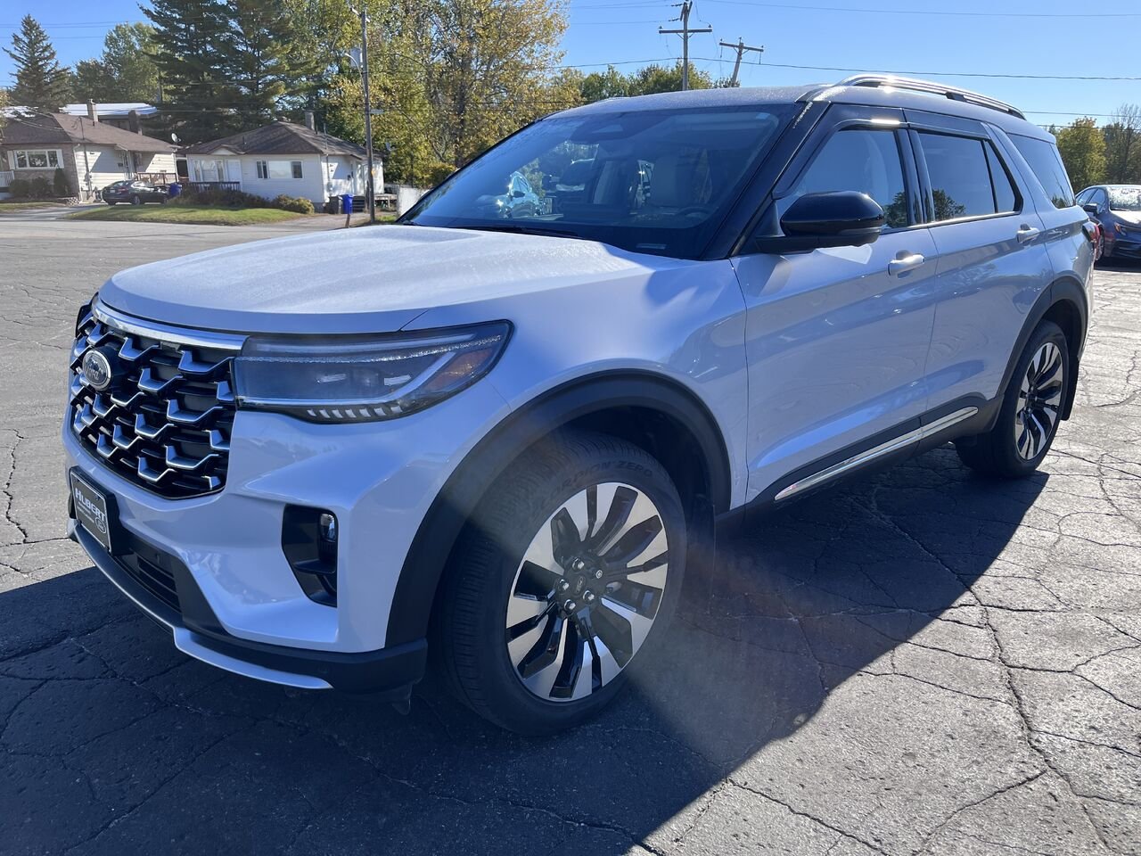 Ford Explorer 2026 Blanc Mont-Laurier - photo #0