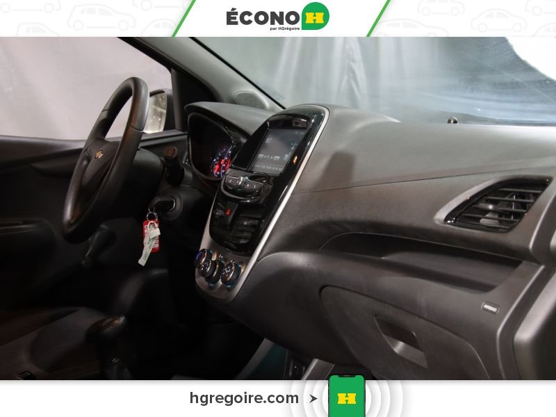 2016 Chevrolet Spark Green Saint-Eustache - photo #20