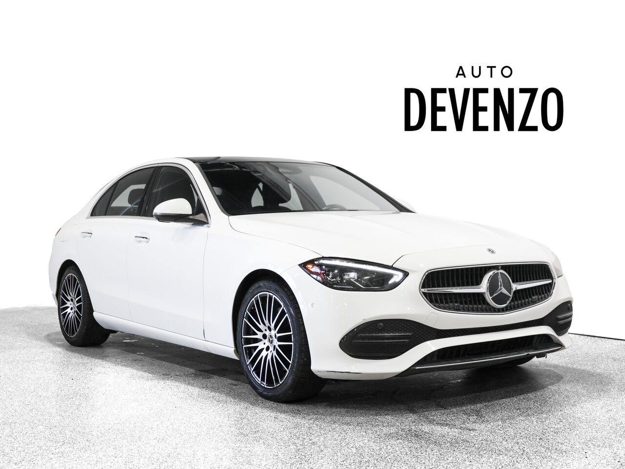 2023 Mercedes-Benz Classe-C White Saint-Eustache - photo #0