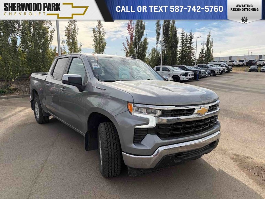 2025 Chevrolet Silverado 1500 LT 5.3L | Heated Steering Wheel Grey