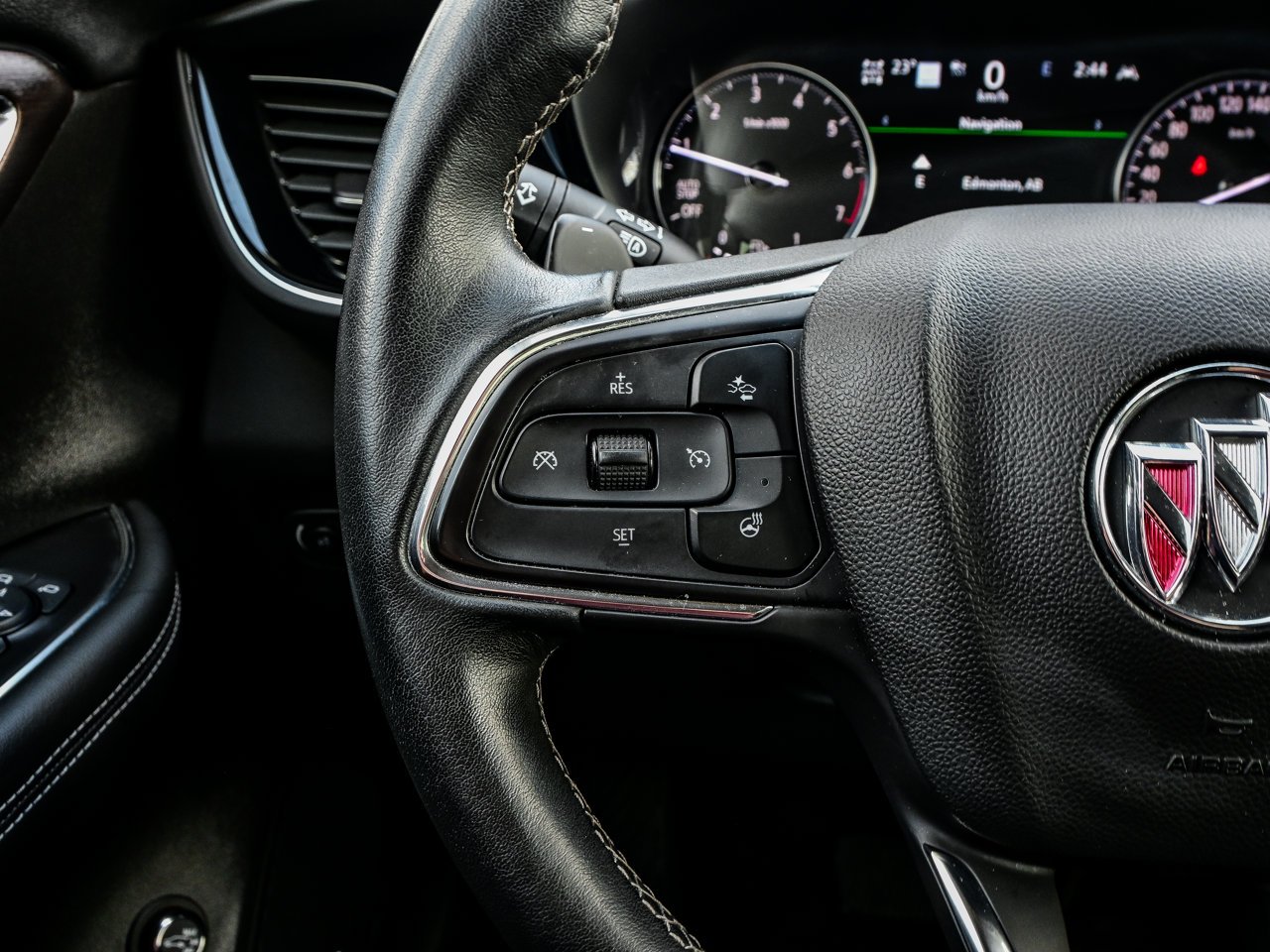 2023 Buick Envision AWD 4dr Avenir Red Sherwood Park - photo #23