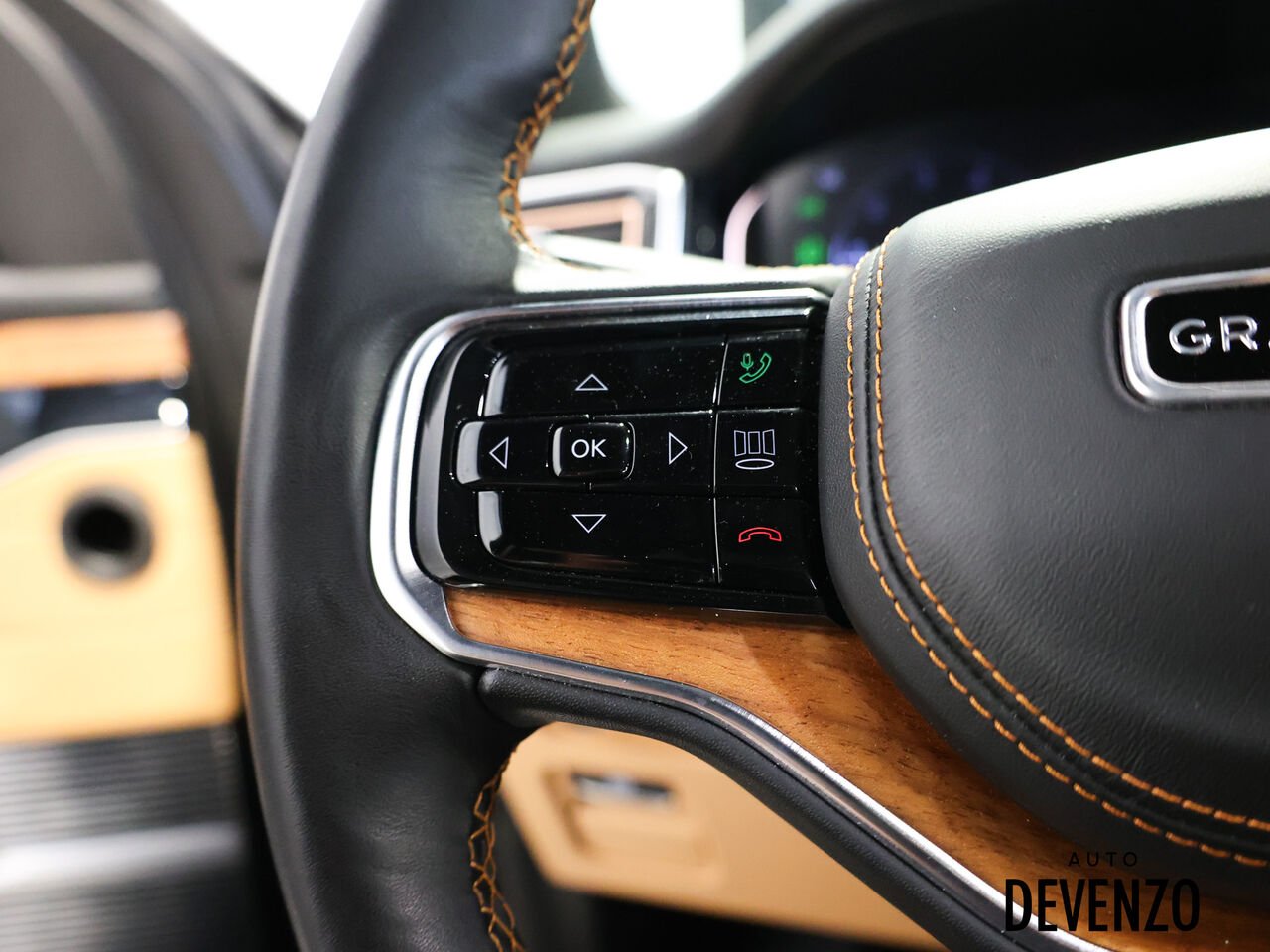 2024 Jeep Grand Wagoneer Blue Saint-Eustache - photo #18