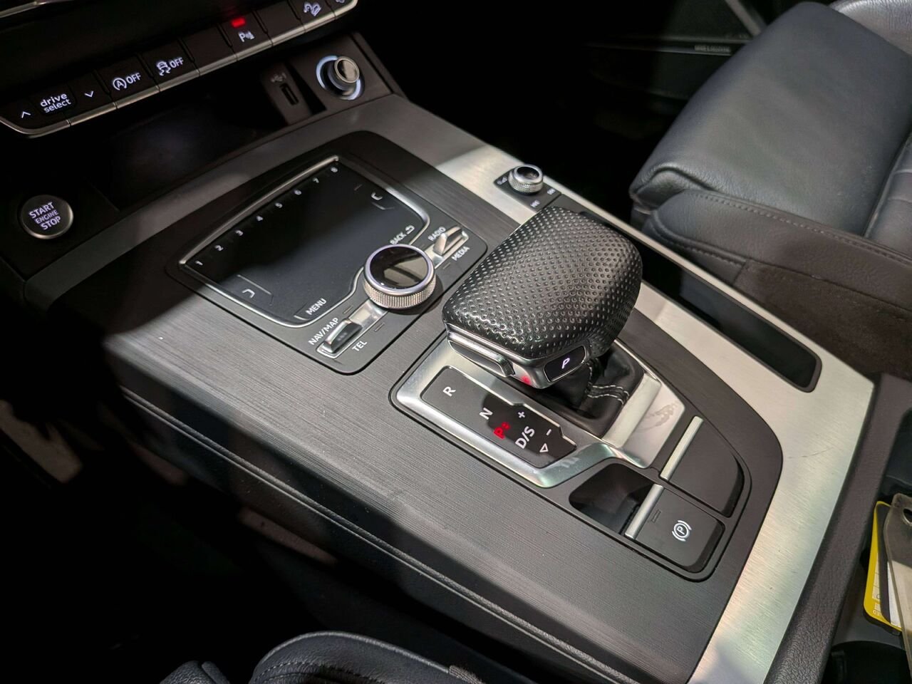 2019 Audi Q5 Technik 45 TFSI quattro Silver Val-David - photo #30
