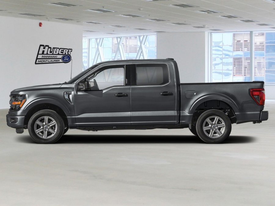 Ford F-150 XLT cabine SuperCrew 4RM caisse de 5,5 pi 2026 Gris carbonisé métallisé