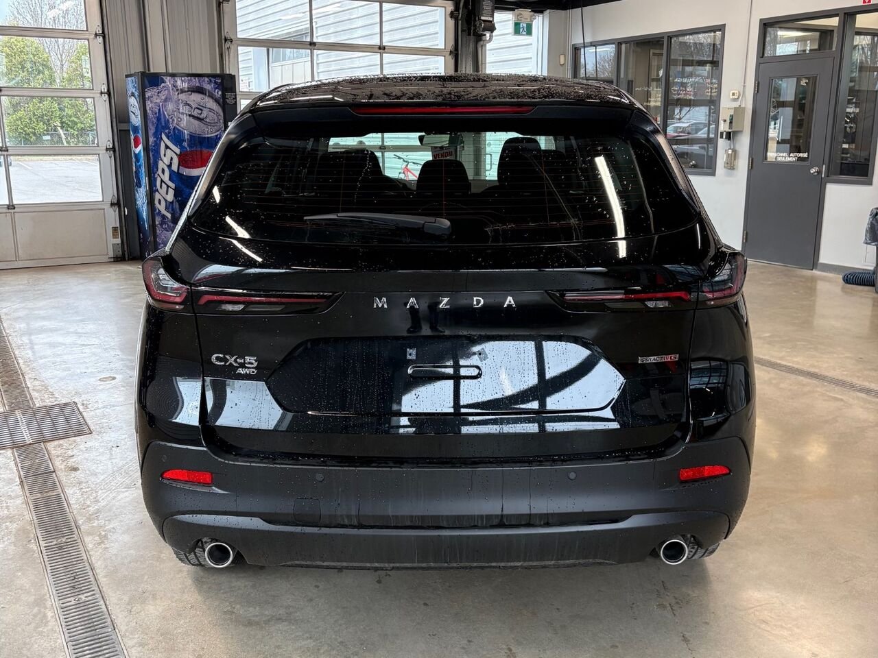 2026 MAZDA CX-5 GX Jet Black Mica Châteauguay - photo #4
