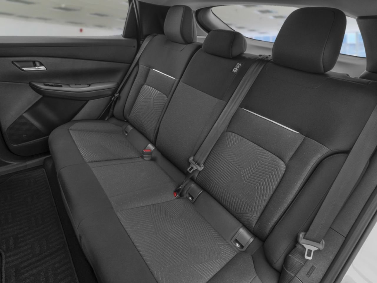 Nissan LEAF 2026 Blanc Everest nacré triple couche Saint-Basile-le-Grand - photo #10