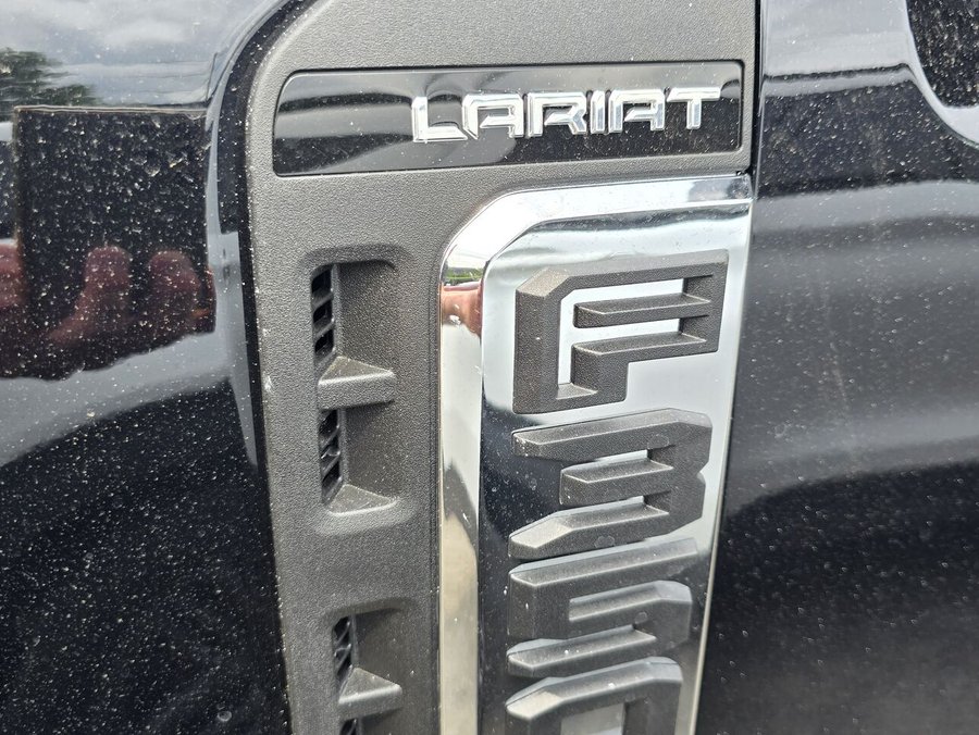 Ford Super Duty F-350 à roues arrière jumelées 2026 Noir agate métallisé
