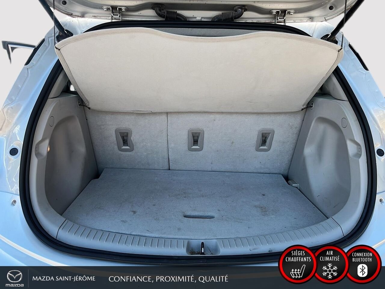Chevrolet Bolt EV 2017 Argent Saint-Jérôme - photo #21