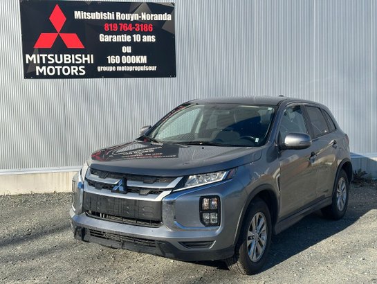 2024 Mitsubishi RVR SE AWC Grey