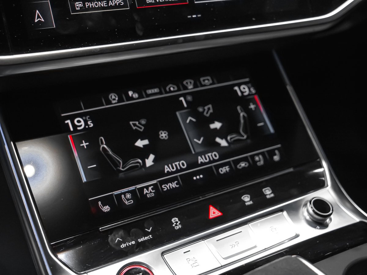 2023 Audi RS 6 Avant Black Montreal - photo #23