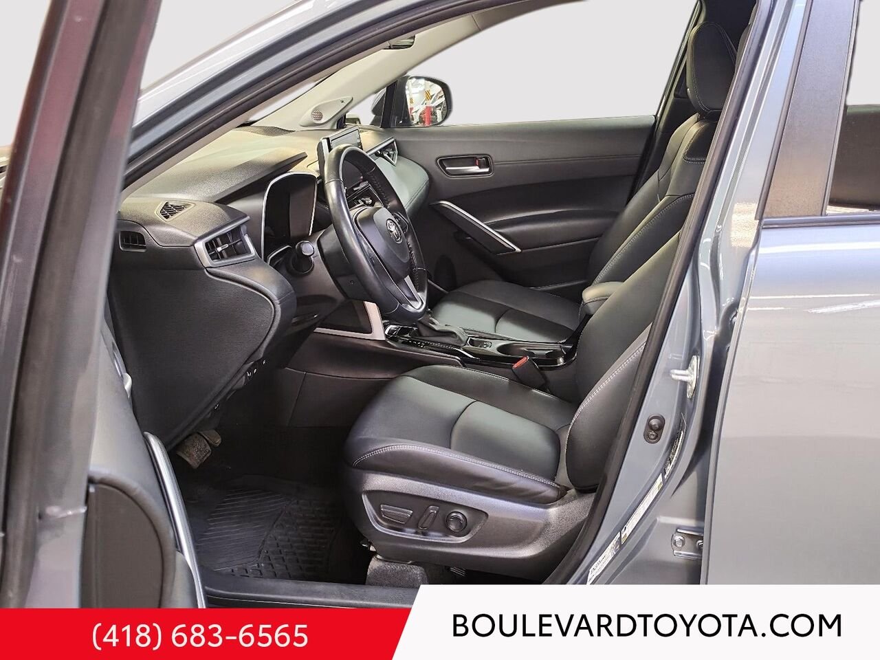 2022 Toyota COROLLA CROSS 100589B-50 | XLE, AWD Silver Québec - photo #8
