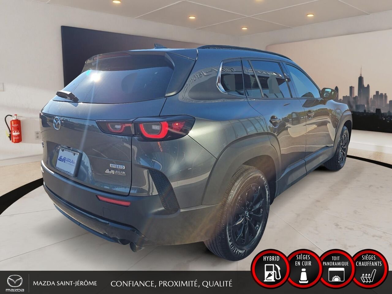 2025 Mazda CX-50 hybride Kuro | 1 PROPRIÉTAIRE | JAMAIS ACCIDENTÉ | TOIT PANORAMIQUE | CUIR | AWD Grey Saint-Jérôme - photo #5