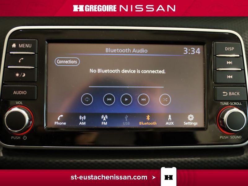 2024 Nissan Kicks White Laval - photo #31