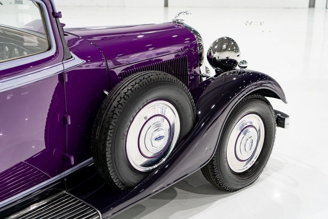 Lincoln KB Victoria Coupe One Of 18 Built, And The Only Known Surviving **PRICE IN USD** 1933 mauve Montréal - photo #45