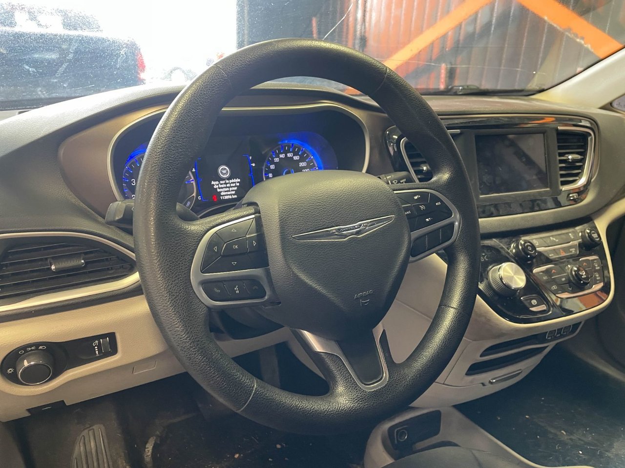 Chrysler Grand Caravan SE *CARPLAY* SAFETYTEC BLUETOOTH ALERTES 8 PLACES 2021 Rouge Saint-Jérôme - photo #12