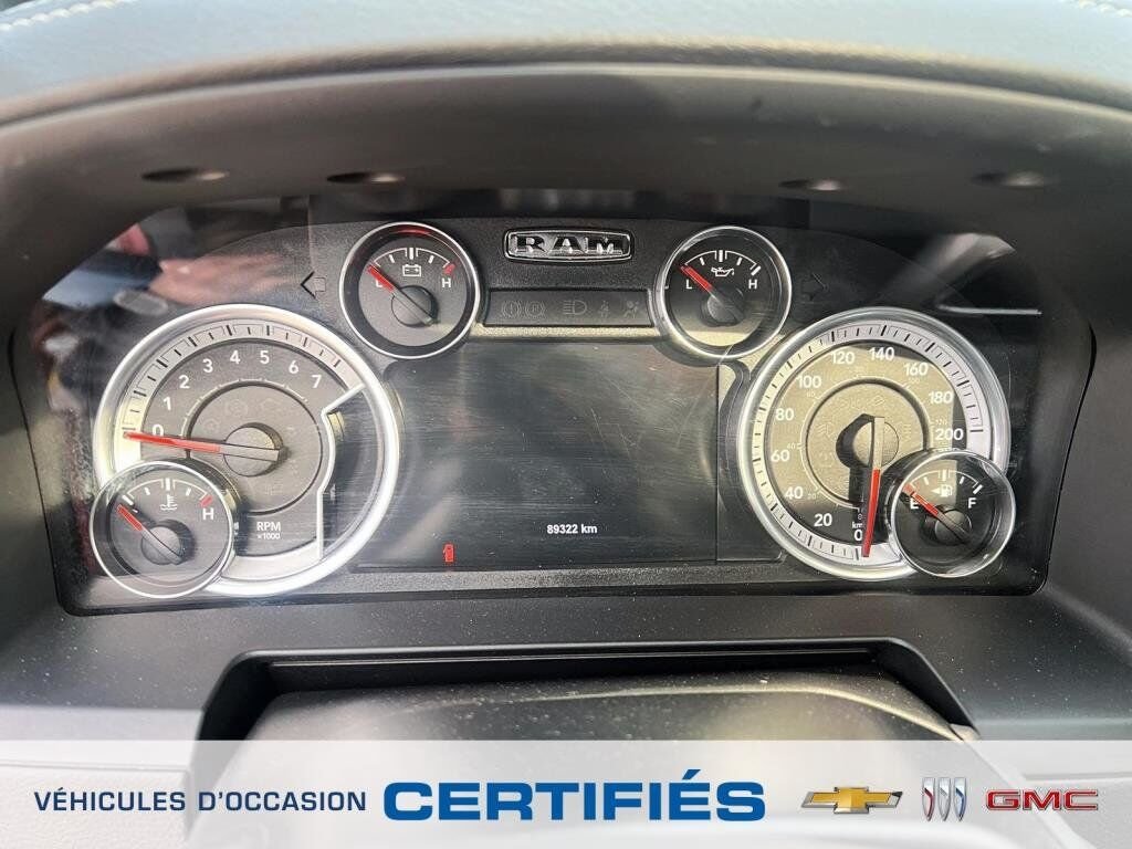 2017 Ram 2500 Laramie Red Baie-Comeau - photo #12