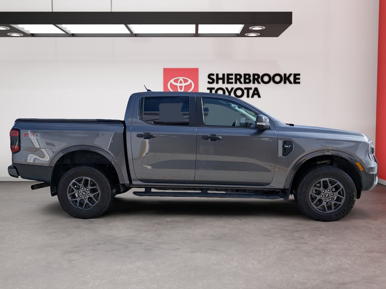 Ford Ranger XLT/SIÈGES CHAUFFANTS/AC BIZONE/CAMÉRA DE RECUL/BLUETOOTH 2024 Gris Sherbrooke - photo #2