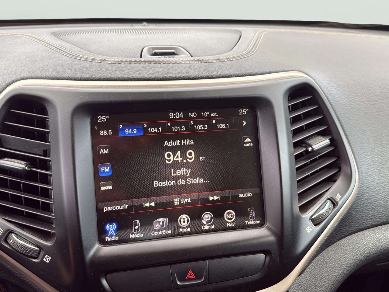 Jeep Cherokee North 2016 Rouge Gatineau - photo #10