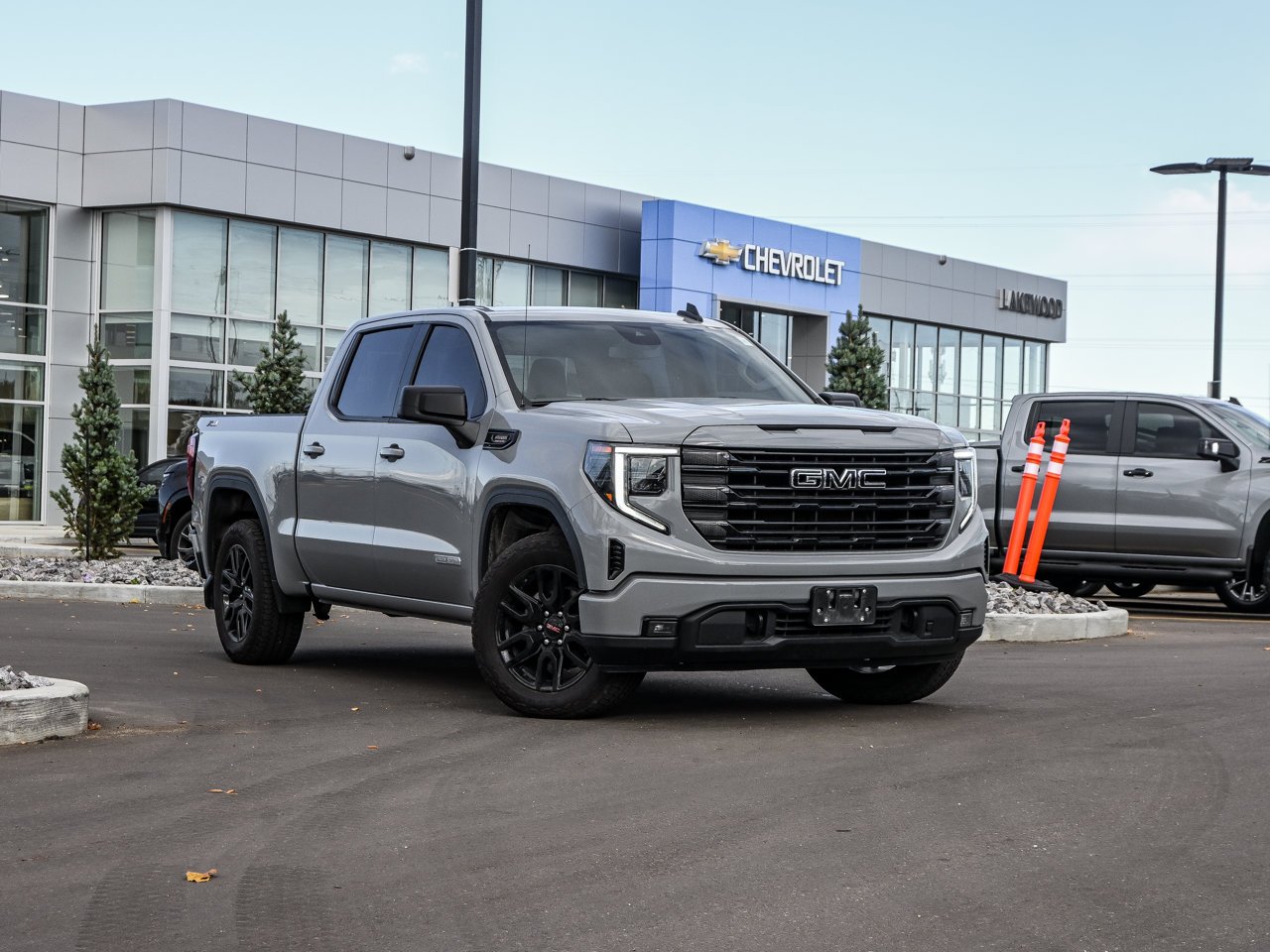 2024 GMC Sierra 1500 4WD Crew Cab 147 Elevation Grey Sherwood Park - photo #1