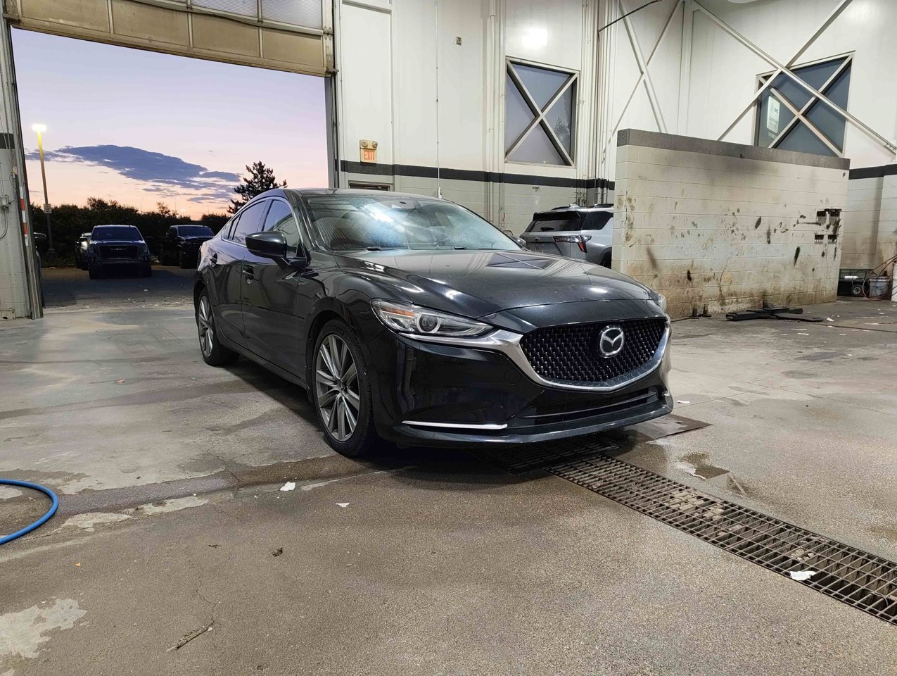 2018 Mazda Mazda6 GT Auto Black Sherwood Park - photo #2