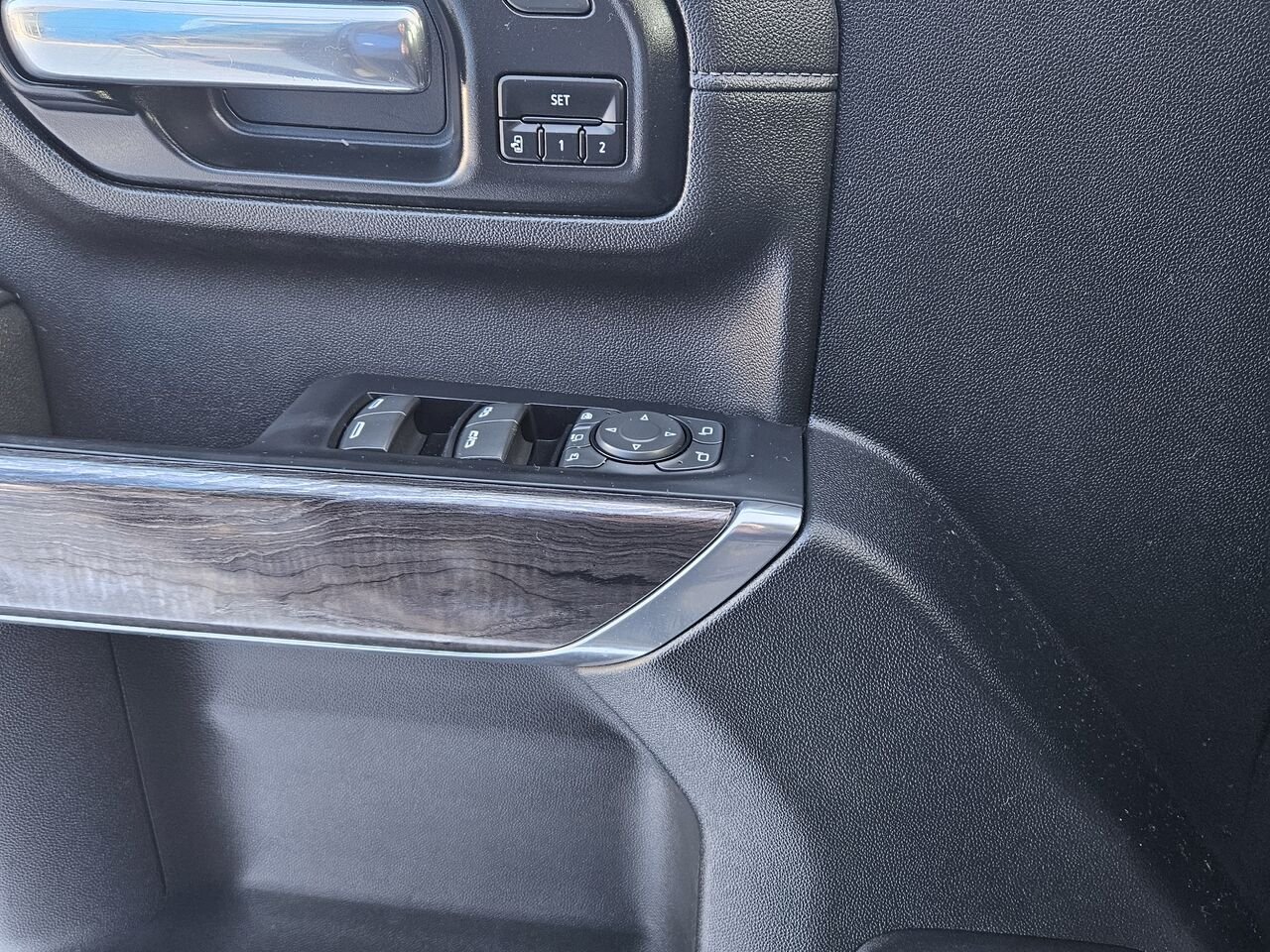 Chevrolet Silverado 2500HD LTZ cabine multiplace 4RM 159 po 2023 Noir Thetford Mines - photo #15