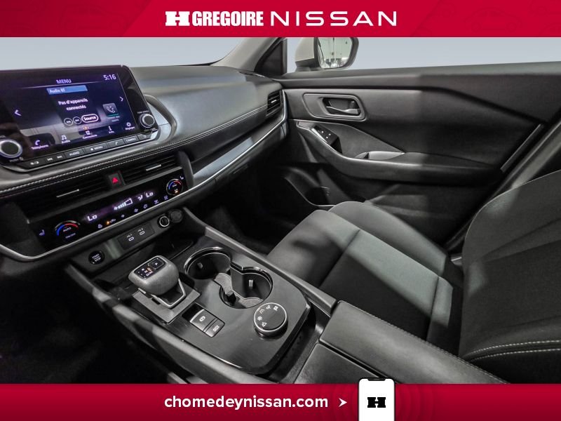 2024 Nissan Rogue White Laval - photo #19