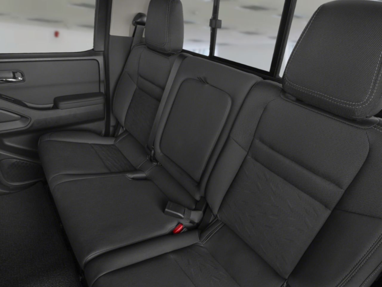 2022 Nissan Frontier White Gatineau - photo #5