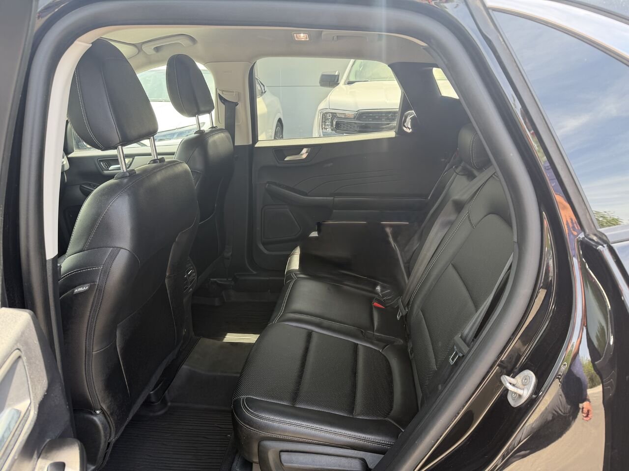 Ford Escape 2022 Noir Mont-Laurier - photo #11
