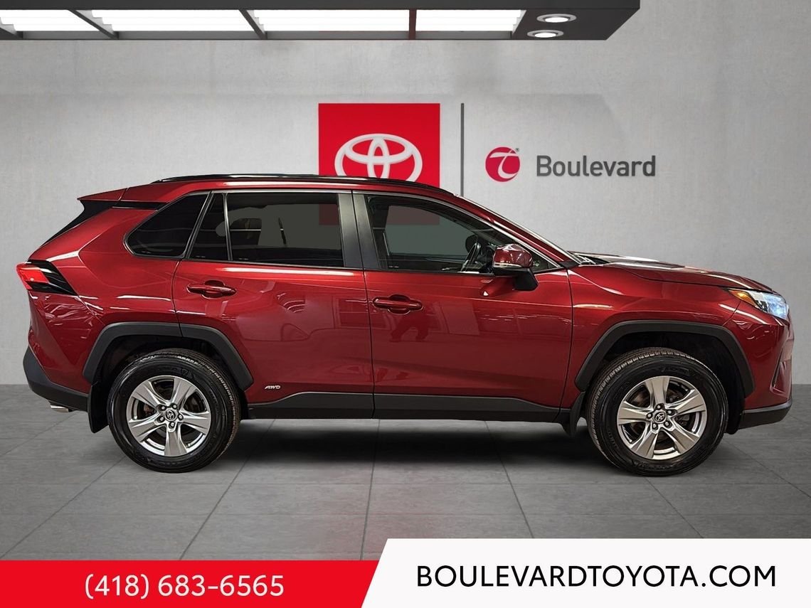 2022 Toyota RAV4 99566A-110 | XLE Hybride Red Québec - photo #2