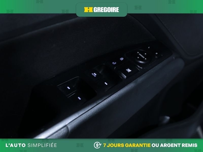 2019 Hyundai Elantra Grey Laval - photo #13