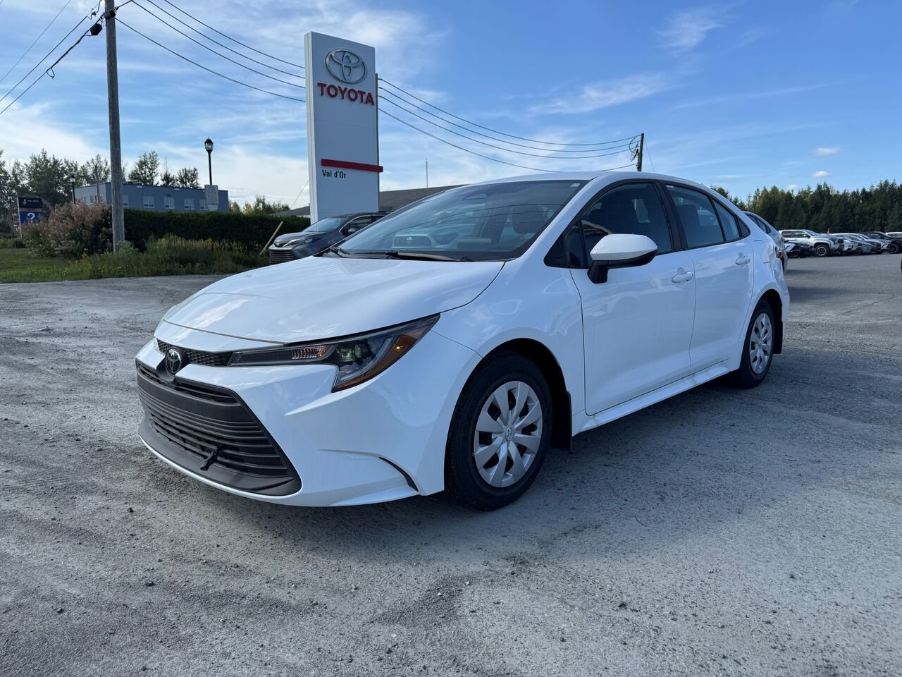 Toyota Corolla L CVT 2026 Blanc Val-d'Or - photo #0